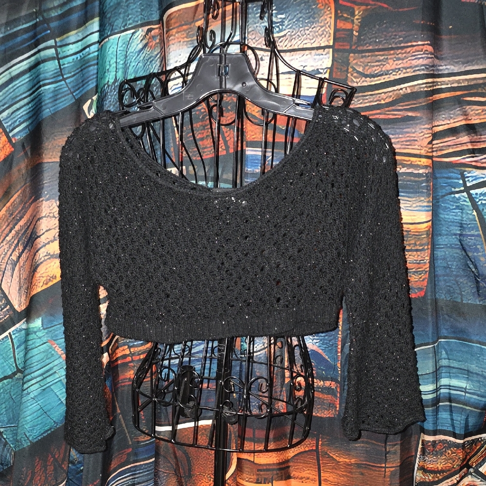 Womens Its Our Time Size Medium Black Cropped Knit Top (Travis-14)